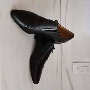 Gucci men's shoe size 9,5